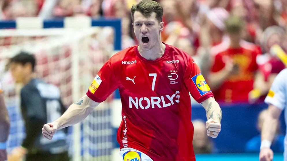 Die dänischen Titelverteidiger, im Bild Emil Jakobsen, erfüllen ihre Pflicht in der Vorrunde mit drei souveränen Siegen