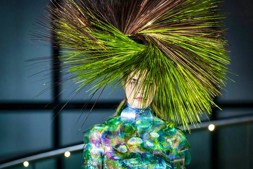 Il vallesano Kevin Germanier vestirà i presentatori dell'ESC di Basilea. Anche questo pezzo è di Germanier ed è stato presentato a Losanna.