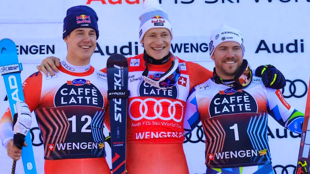 Marco Odermatt and Franjo von Allmen celebrate a double victory on the Lauberhorn ahead of Slovenia's Miha Hrobat (right).