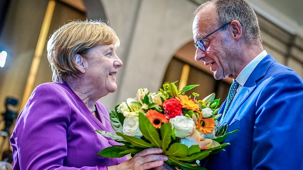 L'ex cancelliera Angela Merkel scende in campo in favore del candidato alla Cancelleria Friedrich Merz (CDU)
