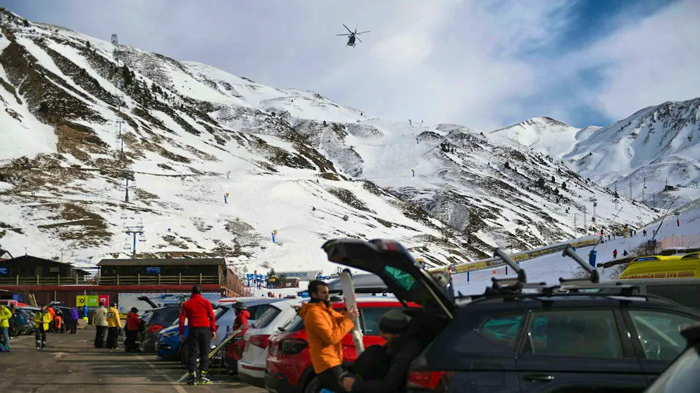 Suddenly the lift jerked - accident in Spanish ski resort - Gallery. The ski resorts in the Spanish Pyrenees are usually considered safe.