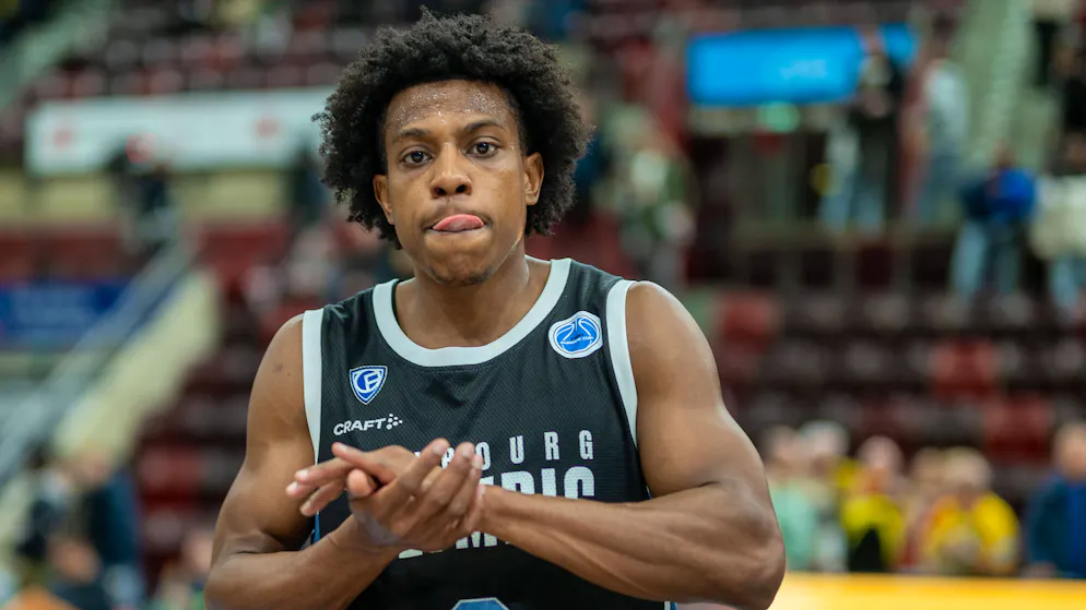 Ross Williams (20 pts) et Fribourg ont maîtrisé leur sujet dimanche face aux Lions.