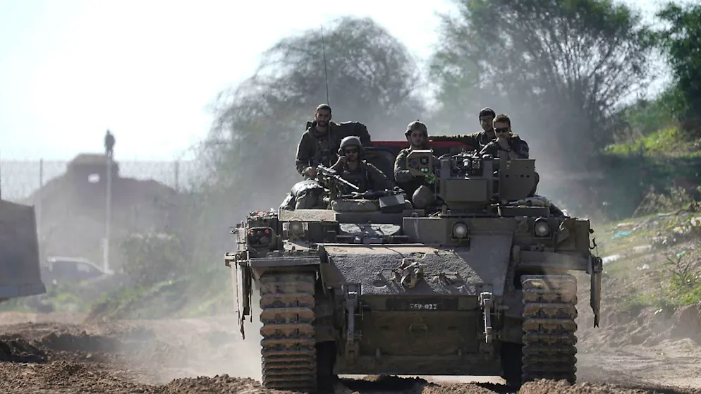 dpatopbilder - Israelische Truppen kommen aus dem Gazastreifen. Foto: Tsafrir Abayov/AP/dpa