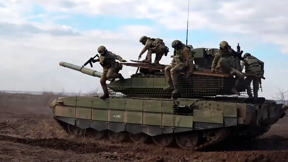 Laut der Ukraine hat Russland die Osterwaffenruhe hundertfach verletzt.