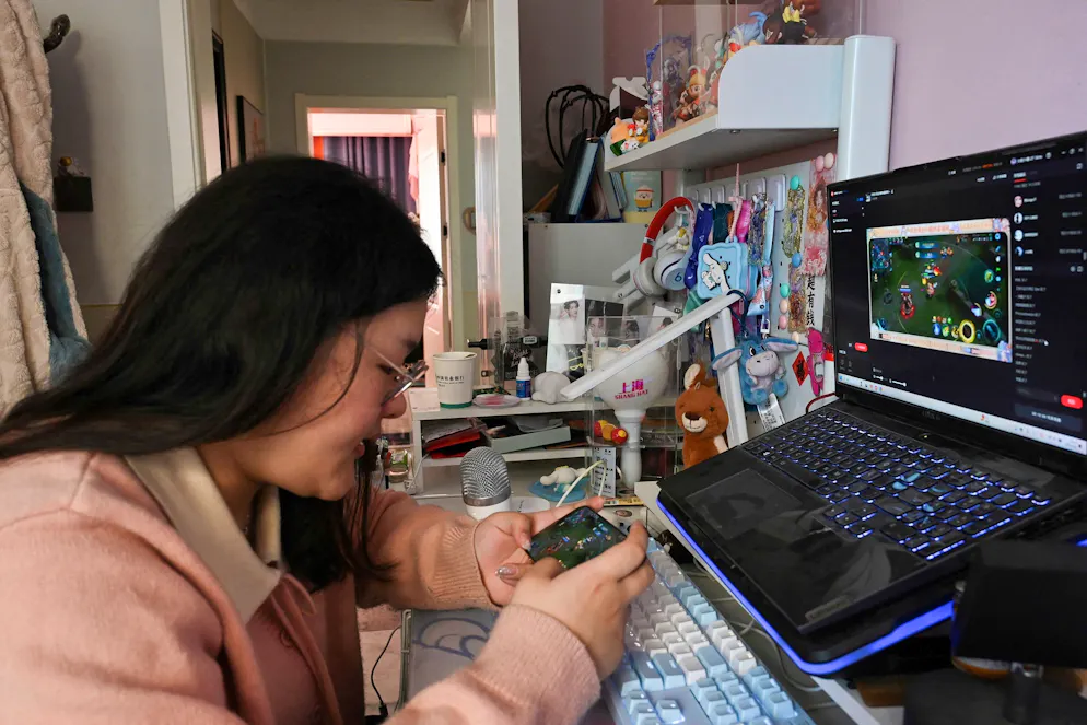 La Chine est aujourd'hui un des foyers mondiaux du jeu vidéo de compétition, également appelé esport, avec des équipes évoluant au plus haut niveau international.