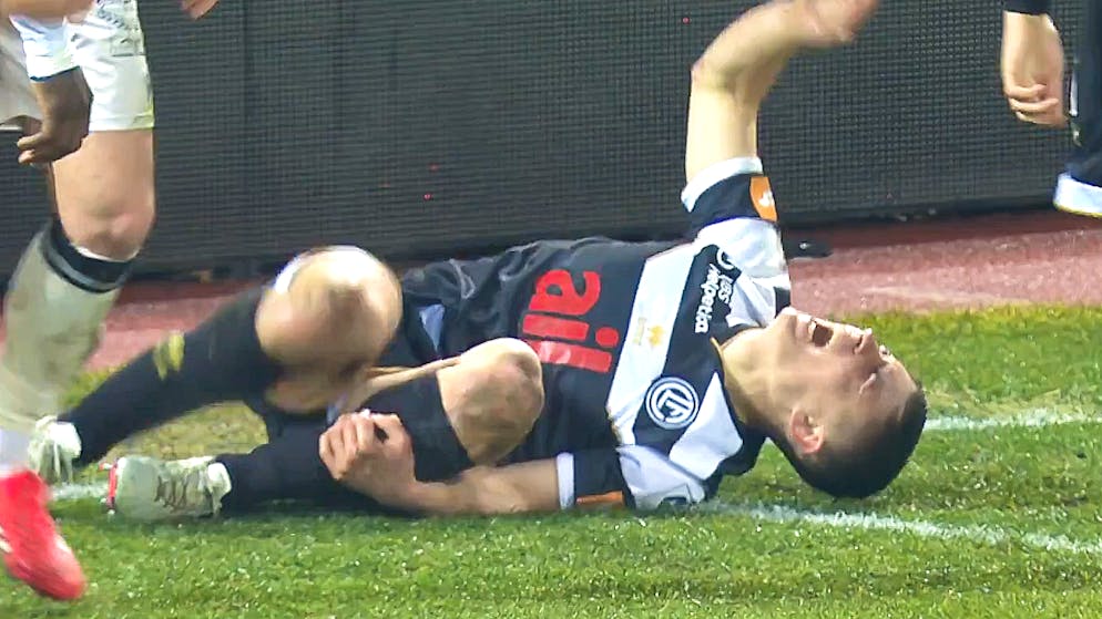 Refereeing expert Erlachner explains. That's why FCB-Schmid got away without a yellow card