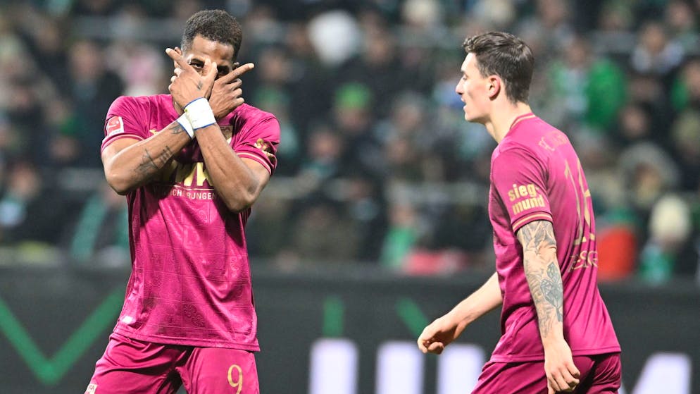 Doppeltorschütze: Samuel Essende war Mann des Tages beim FC Augsburg.