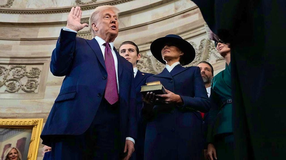 Donald Trump is sworn in as the 47th President of the USA. Photo: Morry Gash/AP Pool/AP/dpa
