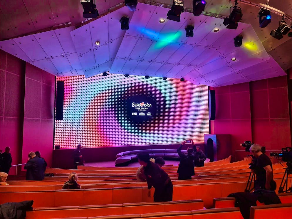 Everything is ready for the media event in the Frank O. Gehry Auditorium.