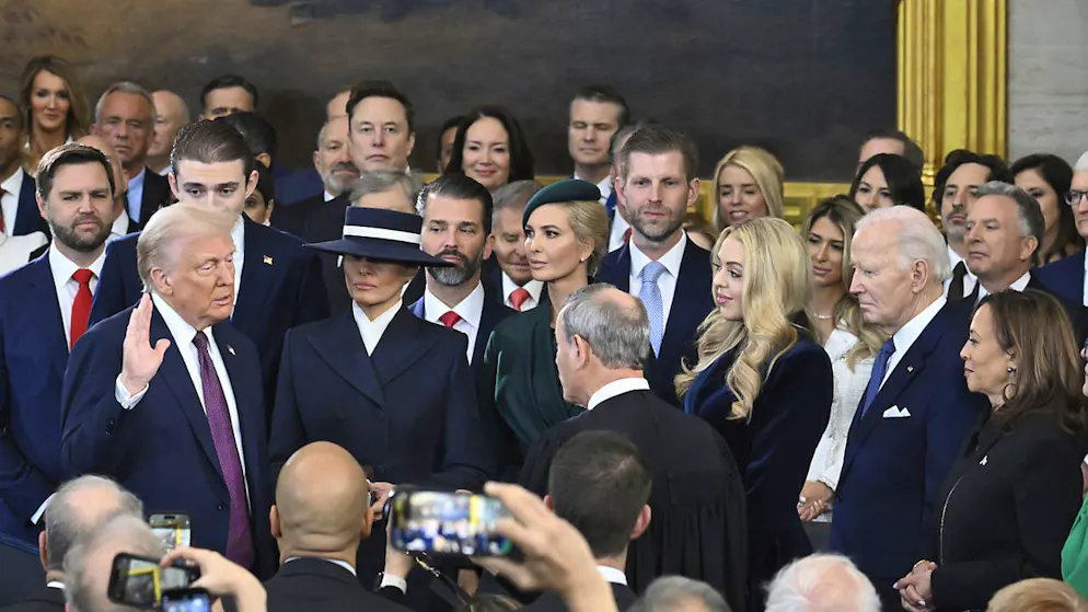 Le président élu Donald Trump a prêté  serment lors de la 60e investiture présidentielle dans la rotonde du Capitole à Washington.