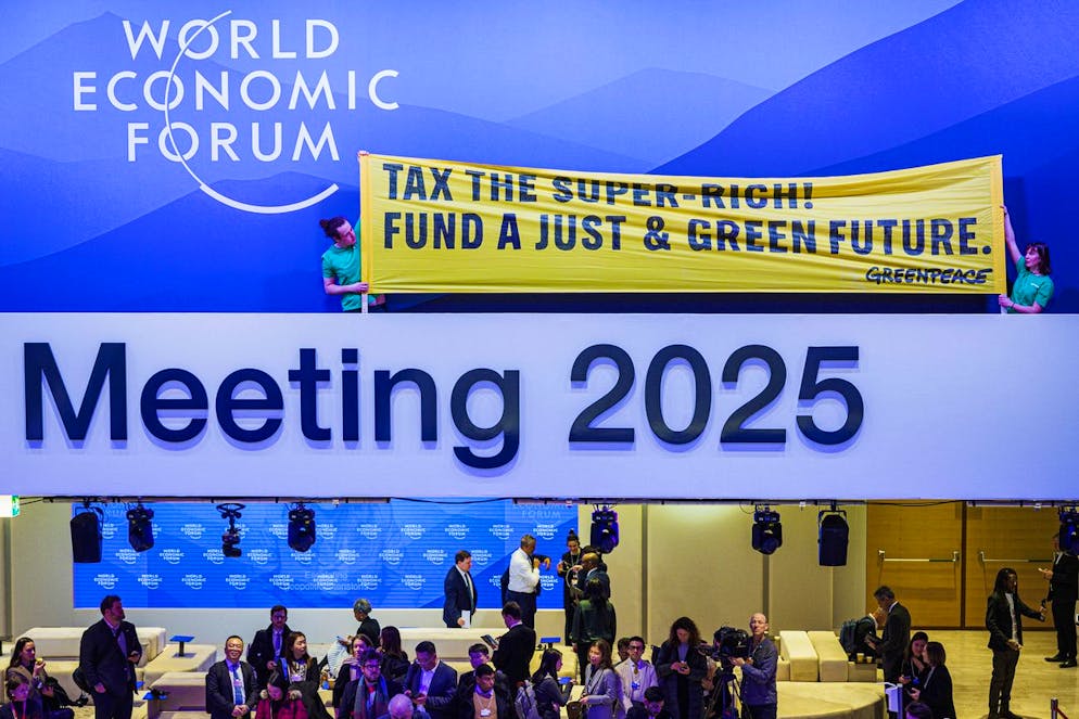 Aktivisten im Kongresszentrum.