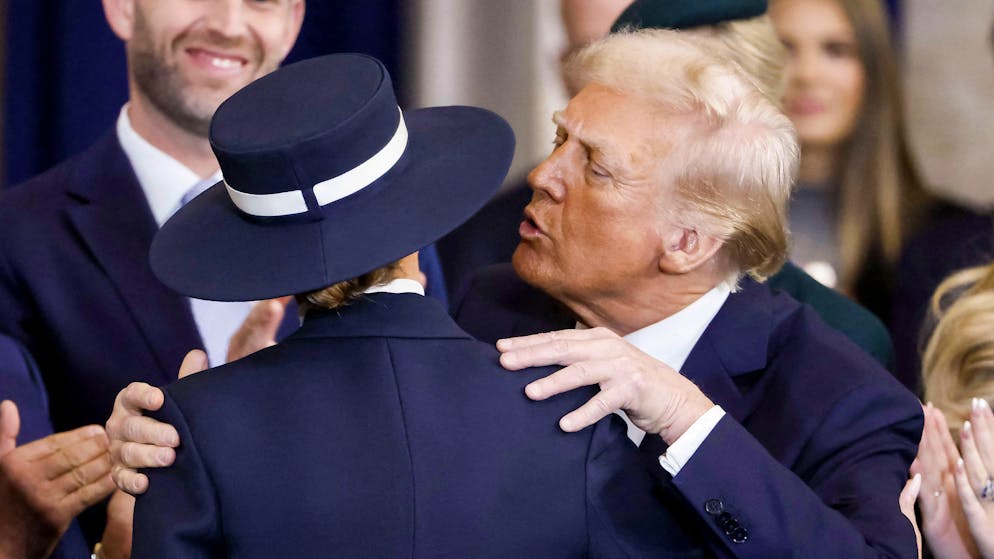 Investiture de Donald Trump. Melania Trump et son chapeau: quand son style dit stop sans un mot