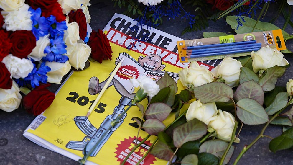es faits se sont produits le 8 janvier, au lendemain de l'hommage national rendu aux victimes des attentats de Charlie Hebdo (ici la couverture du numéro anniversaire du journal, archives).
