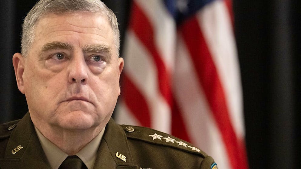 Prima di passare il testimone a Donald Trump, Joe Biden aveva concesso la grazia preventiva, tra gli altri, al generale Mark Milley (qui in una foto d'archivio).