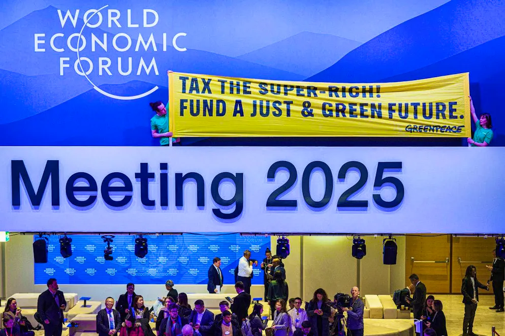 Activists in the congress center.