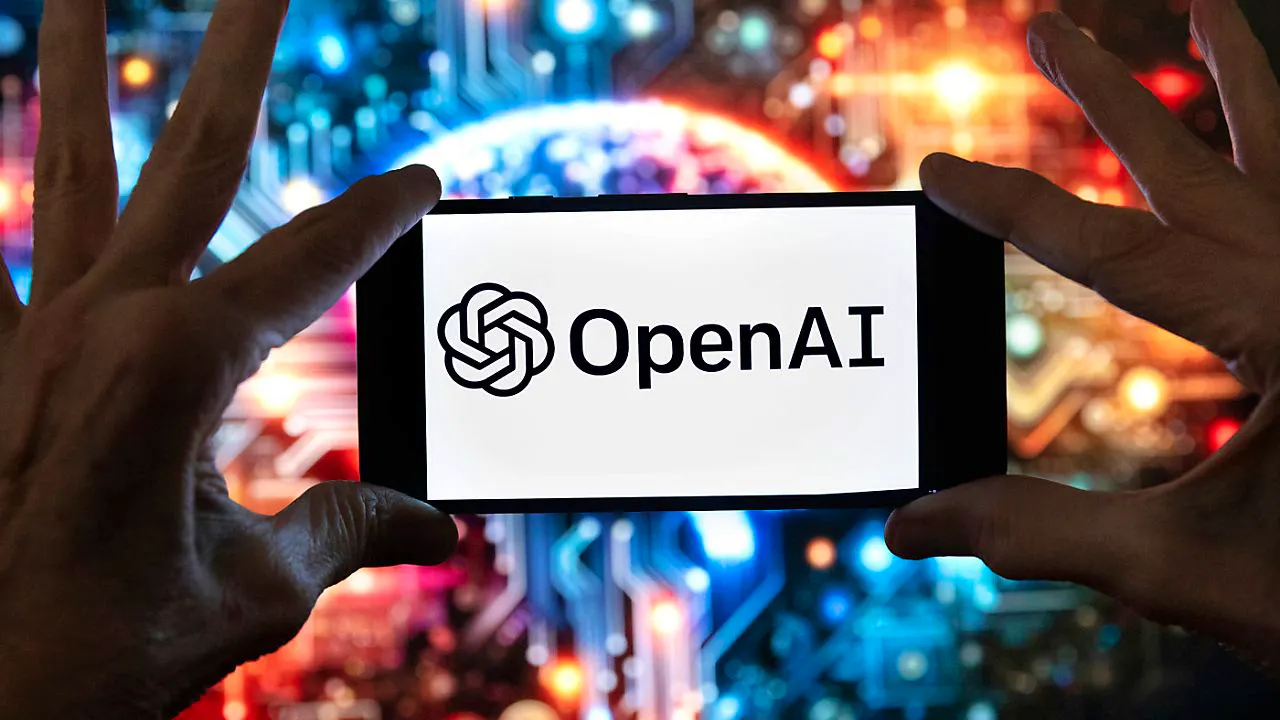 Computers. Trump announces 500 billion AI project with OpenAI