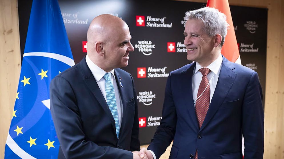 Alain Berset (à gauche) est de retour au WEF dans ses fonctions de secrétaire général du Conseil de l'Europe.