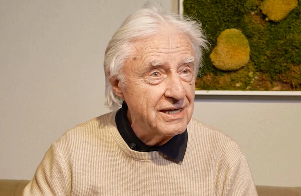 Emil. À 92 ans, Emil se consacre à la promotion de son film, «avant de réfléchir à d'autres projets».