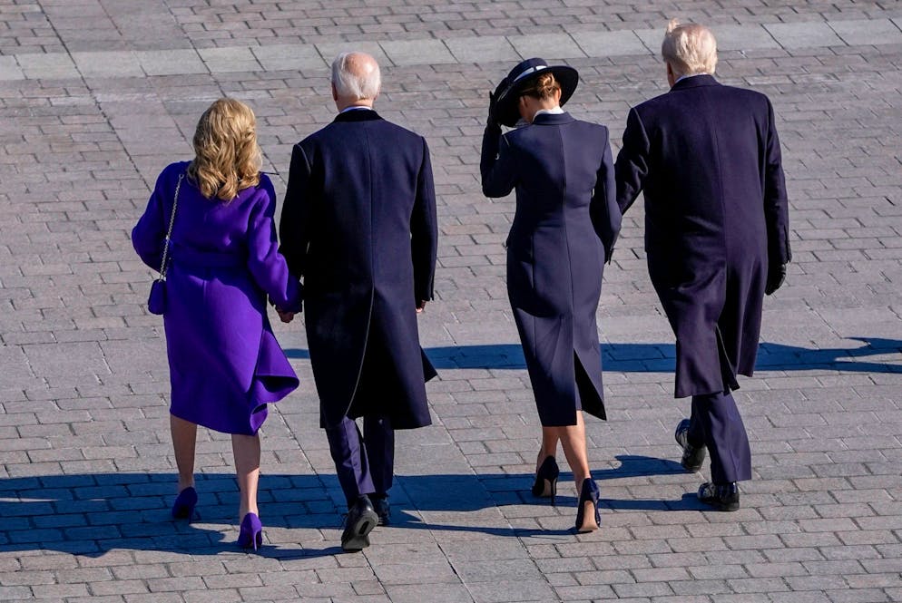 Melania Trump et son chapeau. Mais c'est sans conteste son chapeau à larges bords, rappelant le style canotier qui a volé la vedette.