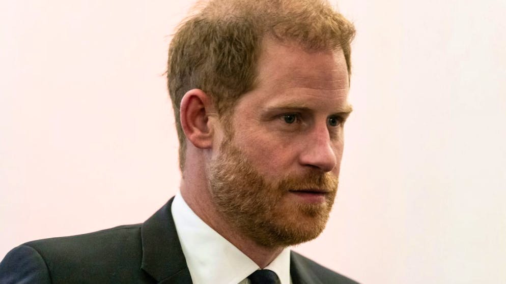 Abhörskandal. Prinz Harry einigt sich mit der «Sun»