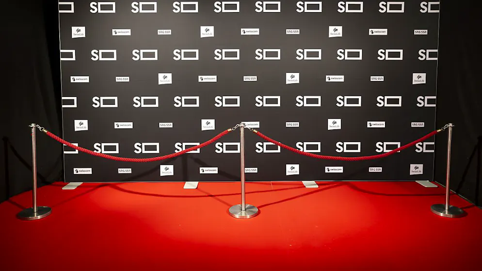 Le tapis rouge des 60e Journées de Soleure attend d'être foulé par les stars helvétiques du cinéma suisse dès mercredi soir (archives).