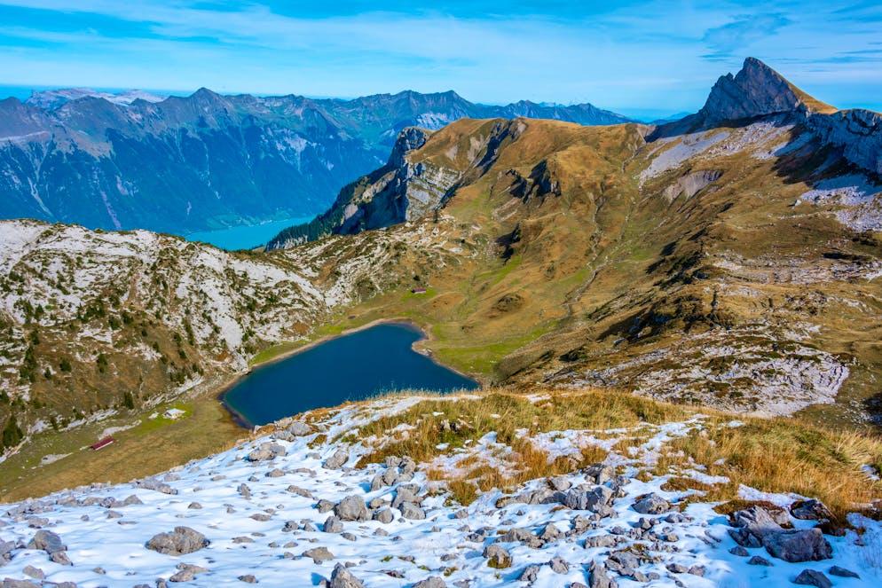 Le lac Sägistal dans l'Oberland bernois enregistre des températures encore plus glaciales, comme le révèle la «SRF».