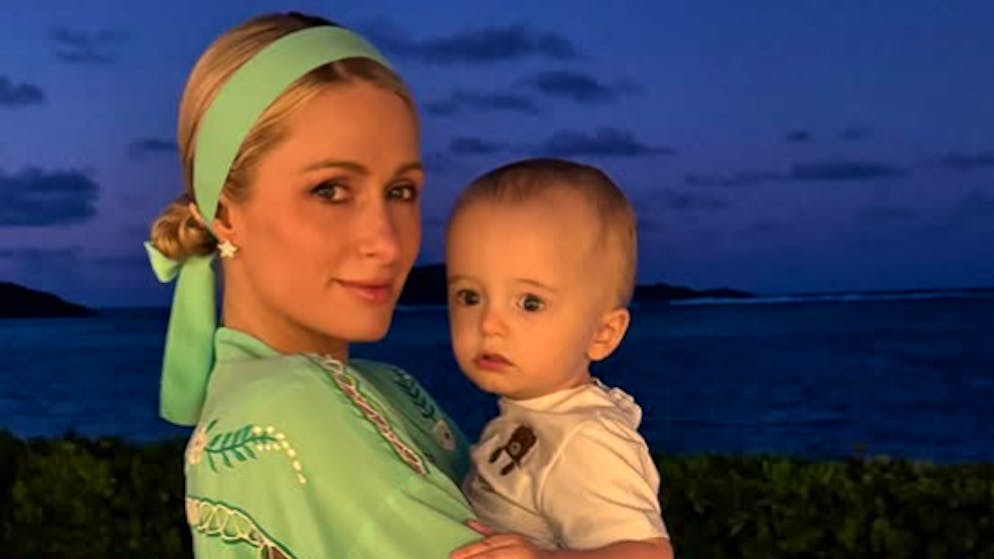 Fires in Los Angeles. Paris Hilton's son (2) now wants to become a firefighter