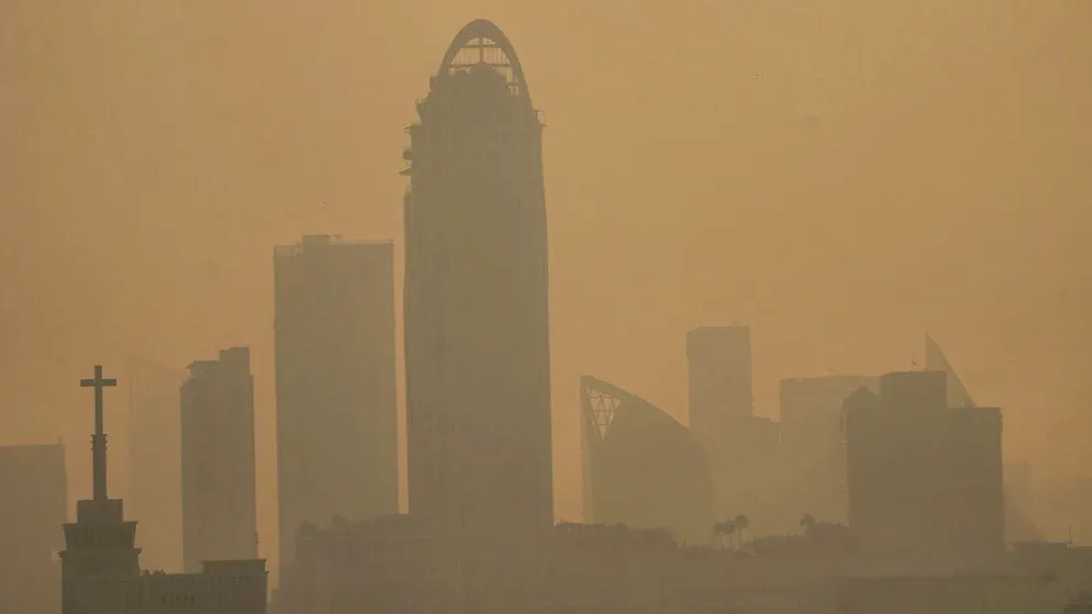 A thick layer of smog in Bangkok. Photo: Sakchai Lalit/AP/dpa