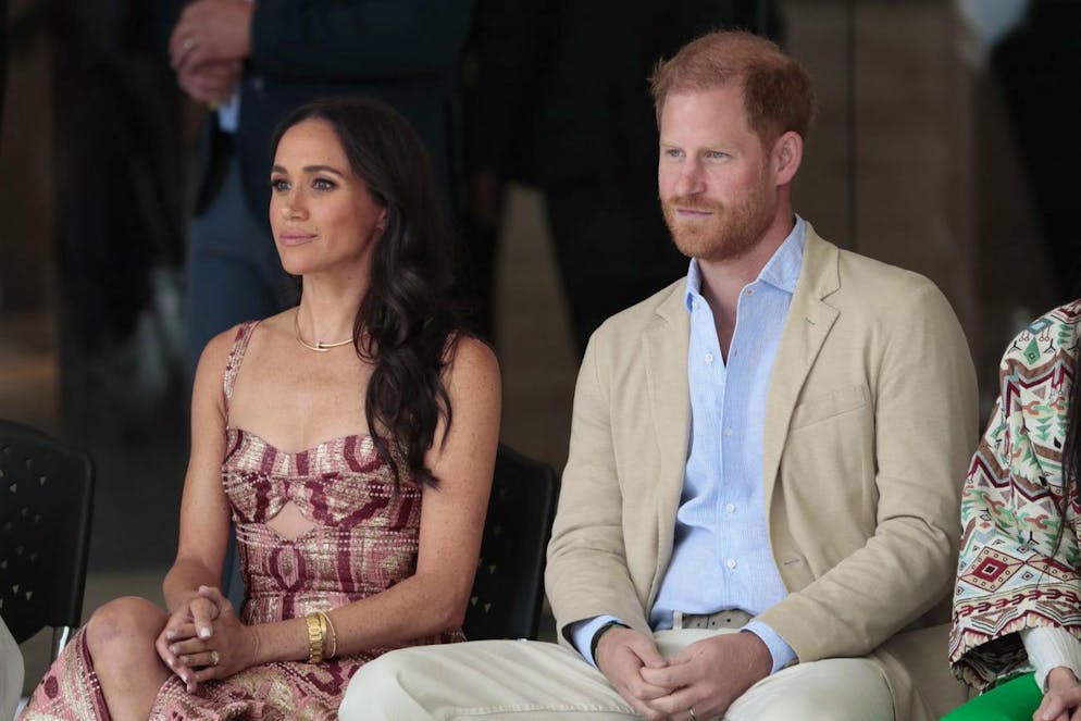 Il principe Harry e Meghan vengono criticati aspramente in un nuovo articolo.