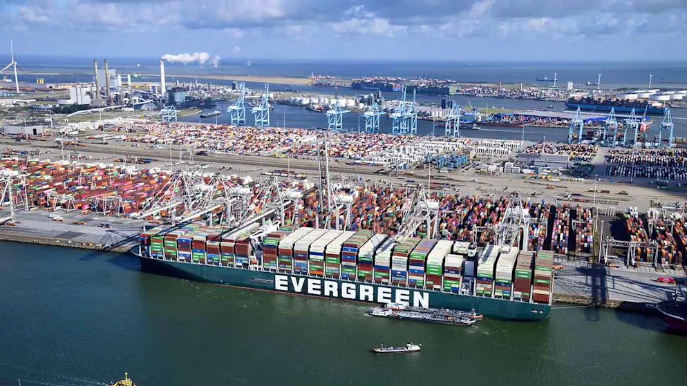 Das dritte Jahr in Folge sind deutlich weniger Drogen im Hafen von Rotterdam beschlagnahmt worden. (Archivbild)