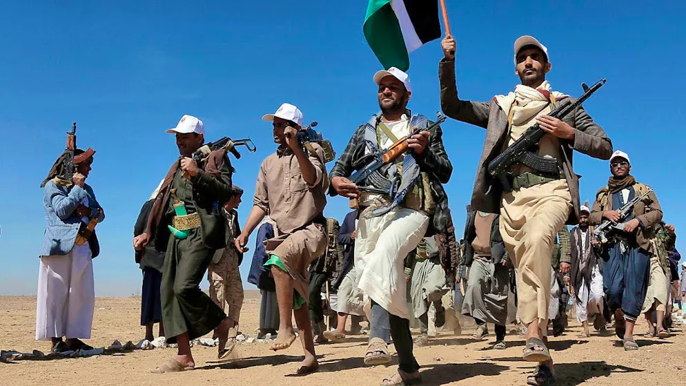 ARCHIVE - Huthi militia fighters march at a rally in Sanaa, Yemen. Photo: Uncredited/AP/dpa