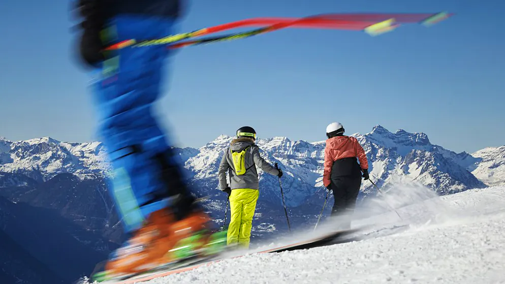 Lo sci è uno sport emozionante, ma può non essere per tutte le tasche.