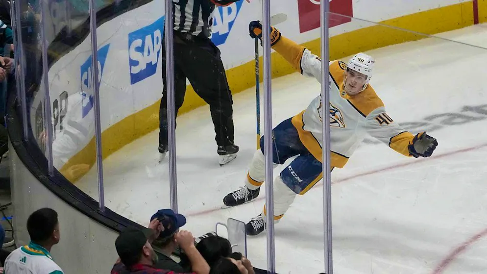 Fjodor Swetschkow scored the winner for Nashville