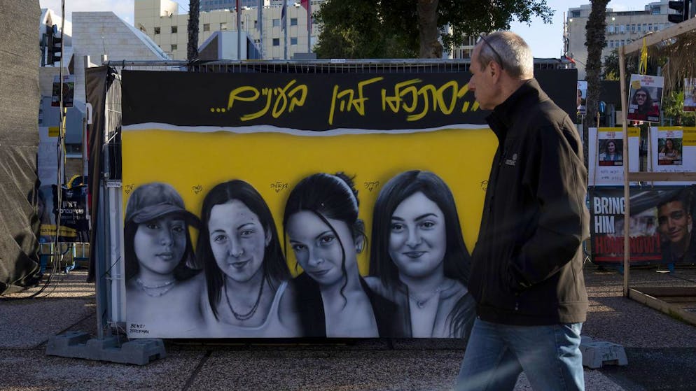 Dopo il cessate il fuoco. Sabato verranno rilasciate da Hamas quattro soldatesse, in cambio di 200 superterroristi