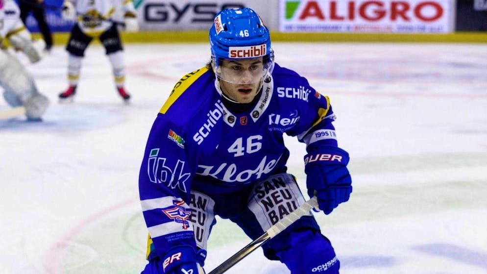 A record in Zug and plenty of spectacle in Lausanne and Fribourg - Gallery. Pontus Aberg, signed from the Rapperswil-Jona Lakers, fit in perfectly in Kloten with two assists.