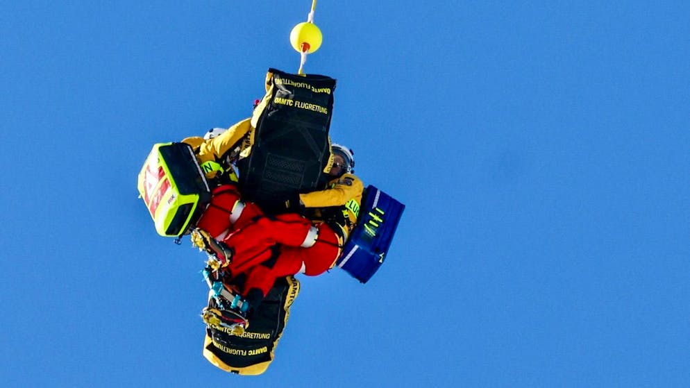 Super-G de Kitzbühel. Nouvelles blessures graves pour Alexis Pinturault après sa chute