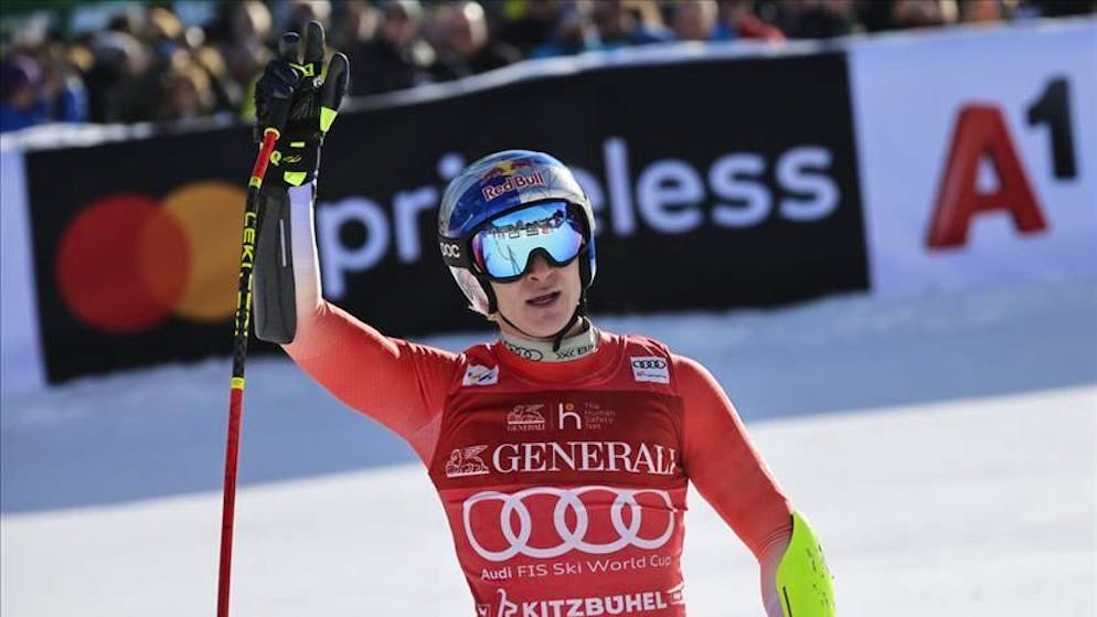 Sci alpino. Marco Odermatt rompe il tabù vincendo finalmente sulla Streif!