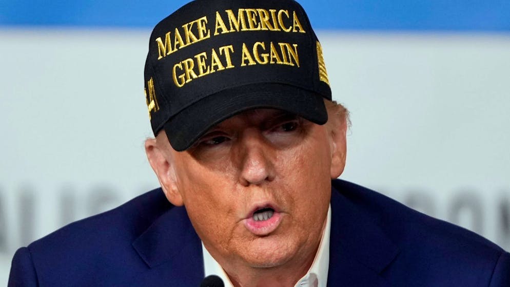 Trumps scharfe Waffe. Was Strafzölle eigentlich sind, wem sie nützen und wo sie schaden