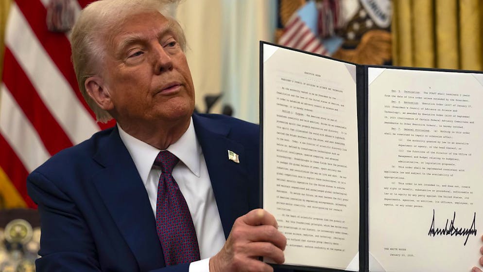 Donald Trump a signé un décret instituant dans l'Etat fédéral deux sexes, masculin et féminin, définis à la naissance (archives).