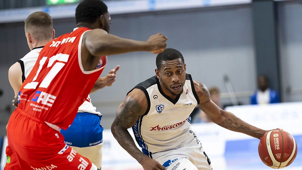 Eric Nottage a encore été déterminant pour Olympic.