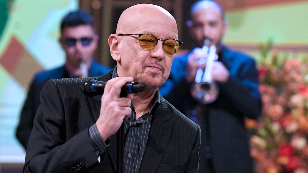 Non solo musica. Ecco perché Enrico Ruggeri preferisce l'edizione di Sanremo di Conti a quella di Amadeus