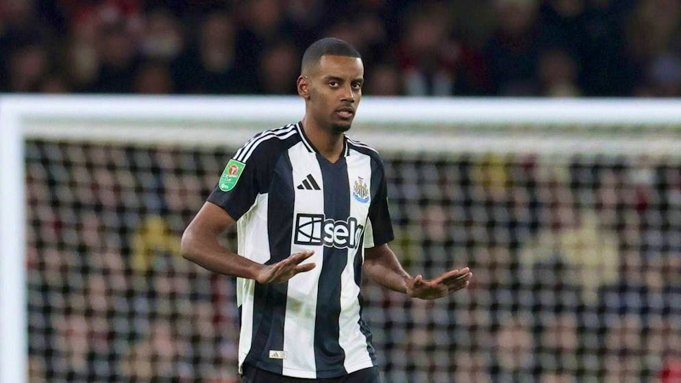 Newcastle striker Alexander Isak continues to play big