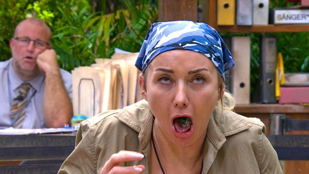 Starting shot in the jungle camp. The goat's eyes are already choking