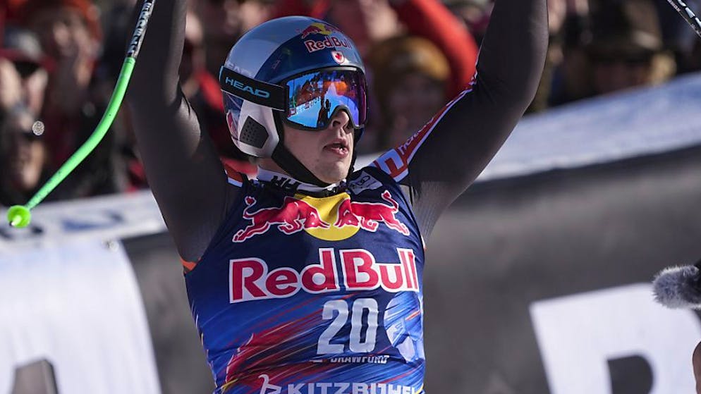 Der Kanadier James Crawford jubelt nach seinem Coup auf der Streif.