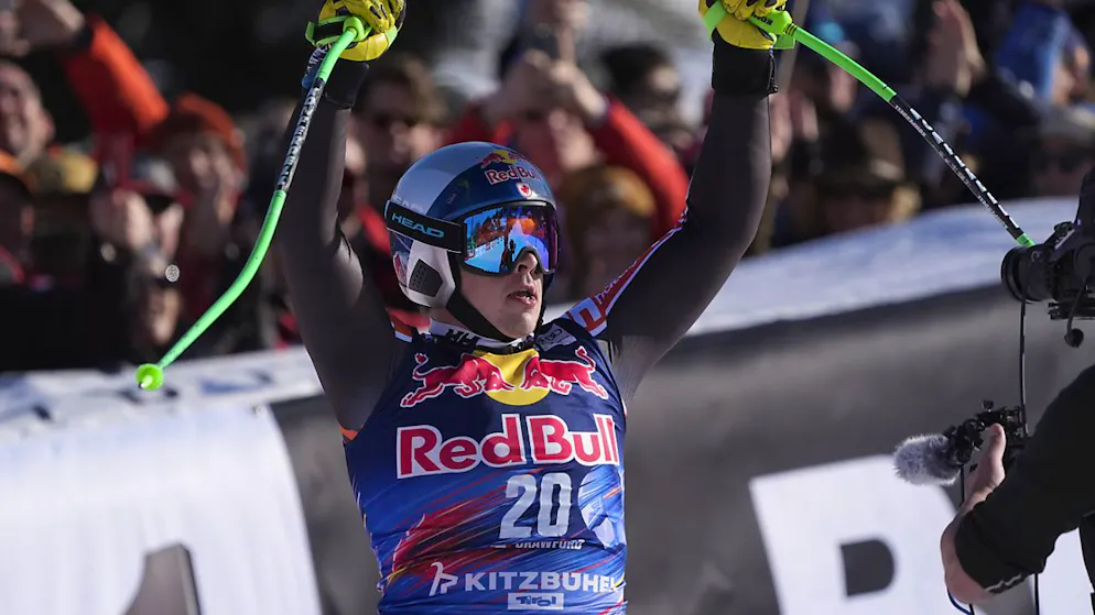Der Kanadier James Crawford jubelt nach seinem Coup auf der Streif