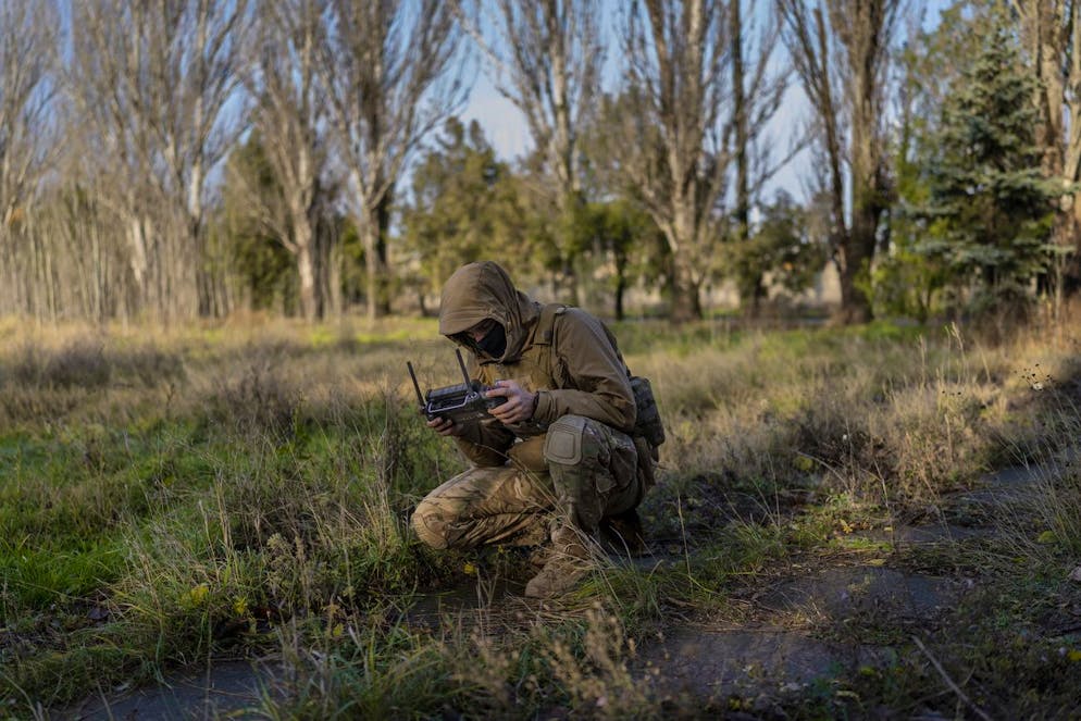 Kiev a mené plusieurs raids aériens contre le territoire russe ou contrôlé par les forces de Moscou, affirmant qu'il s'agissait de représailles aux bombardements subis par l'Ukraine depuis l'invasion russe il y a bientôt trois ans (archives).