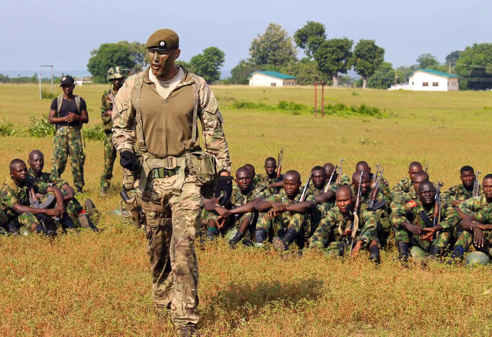 Outre les attaques à l'encontre de l'armée, les combattants djihadistes s'en prennent régulièrement aux populations civiles, notamment en enlevant des femmes et des enfants dans les villages (archives).
