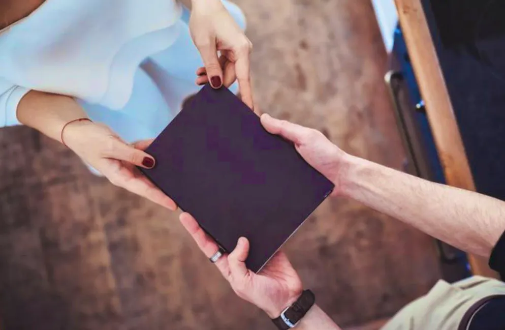 Favorite books or special objects can also be given as gifts.