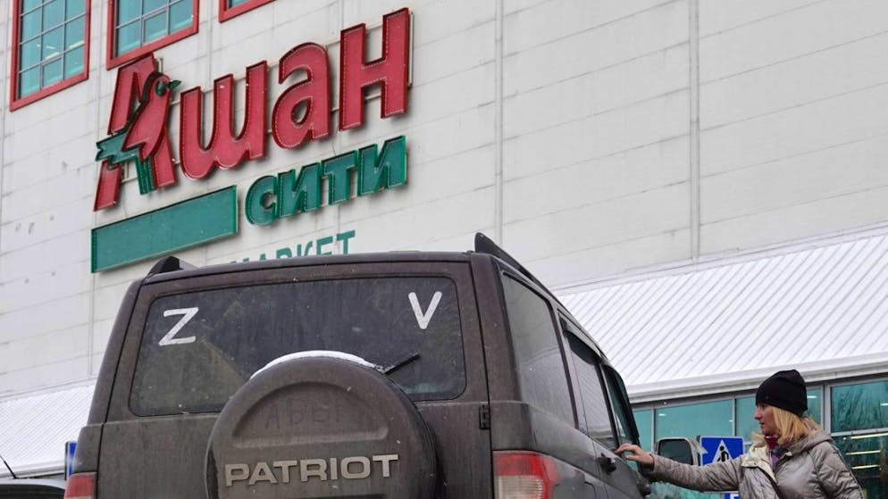 Le géant hexagonal de la distribution emploie encore quelque 30'000 personnes et exploite plusieurs centaines de magasins en Russie (archive)