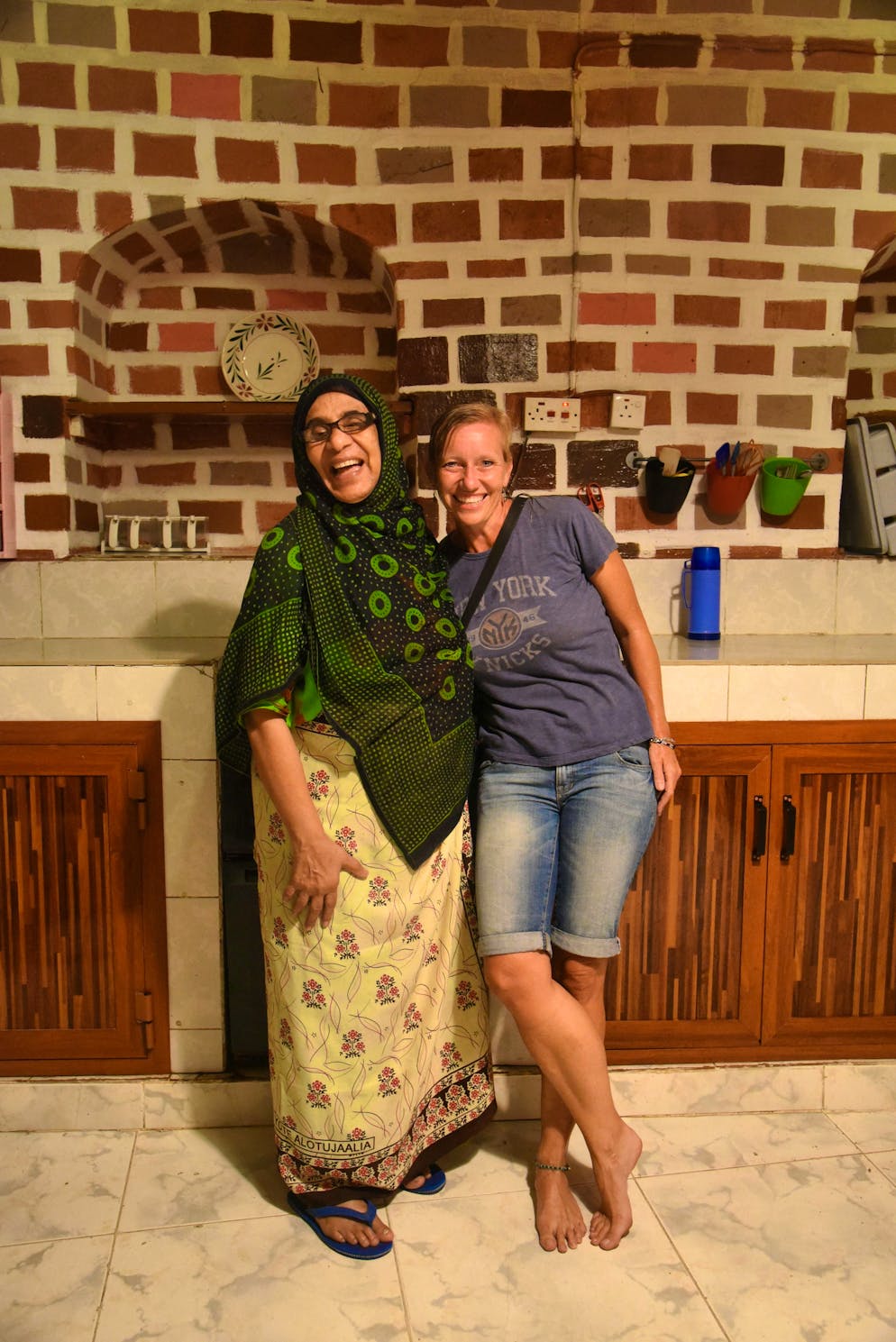 Swiss author writes in paradise: Christine Brand lives in Zanzibar in winter. ... and made close friends. When she's not on the Tanzanian island, she's homesick for it.